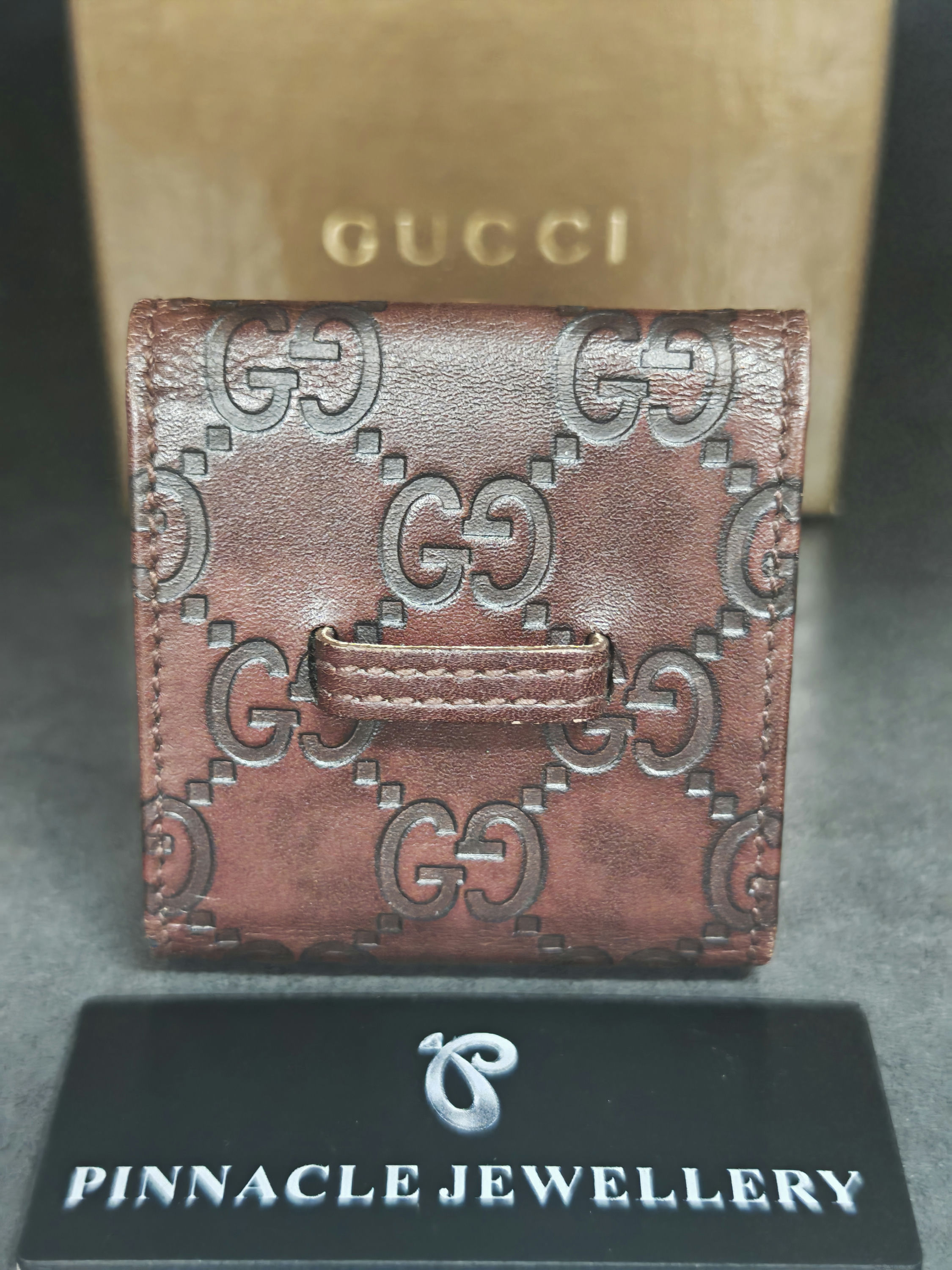 GUCCI YC200002 Clock – photo 4