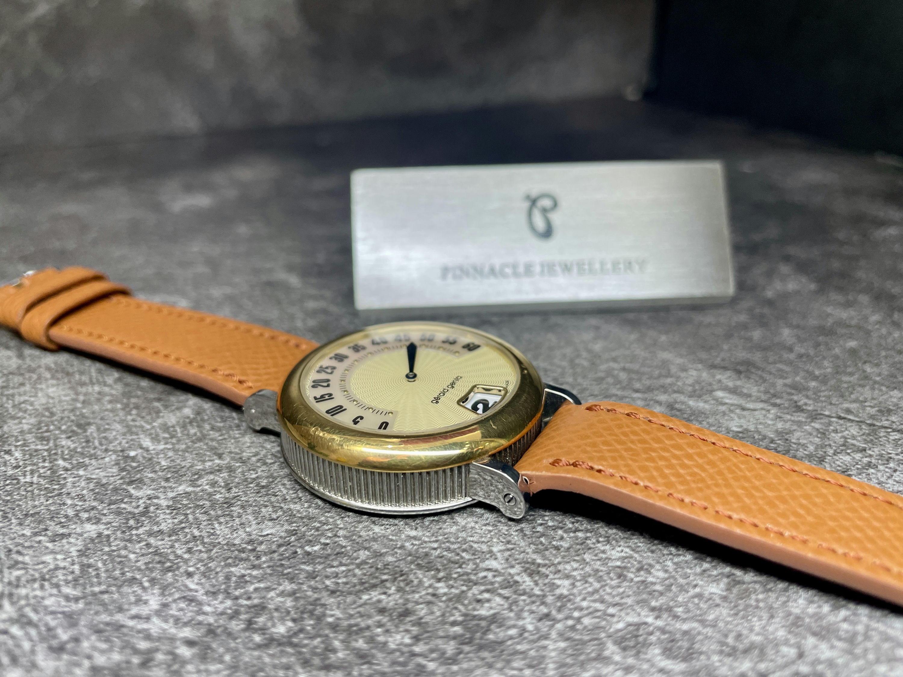 GERALD GENTA Retro Classic G3614 二手名錶 圖片 4
