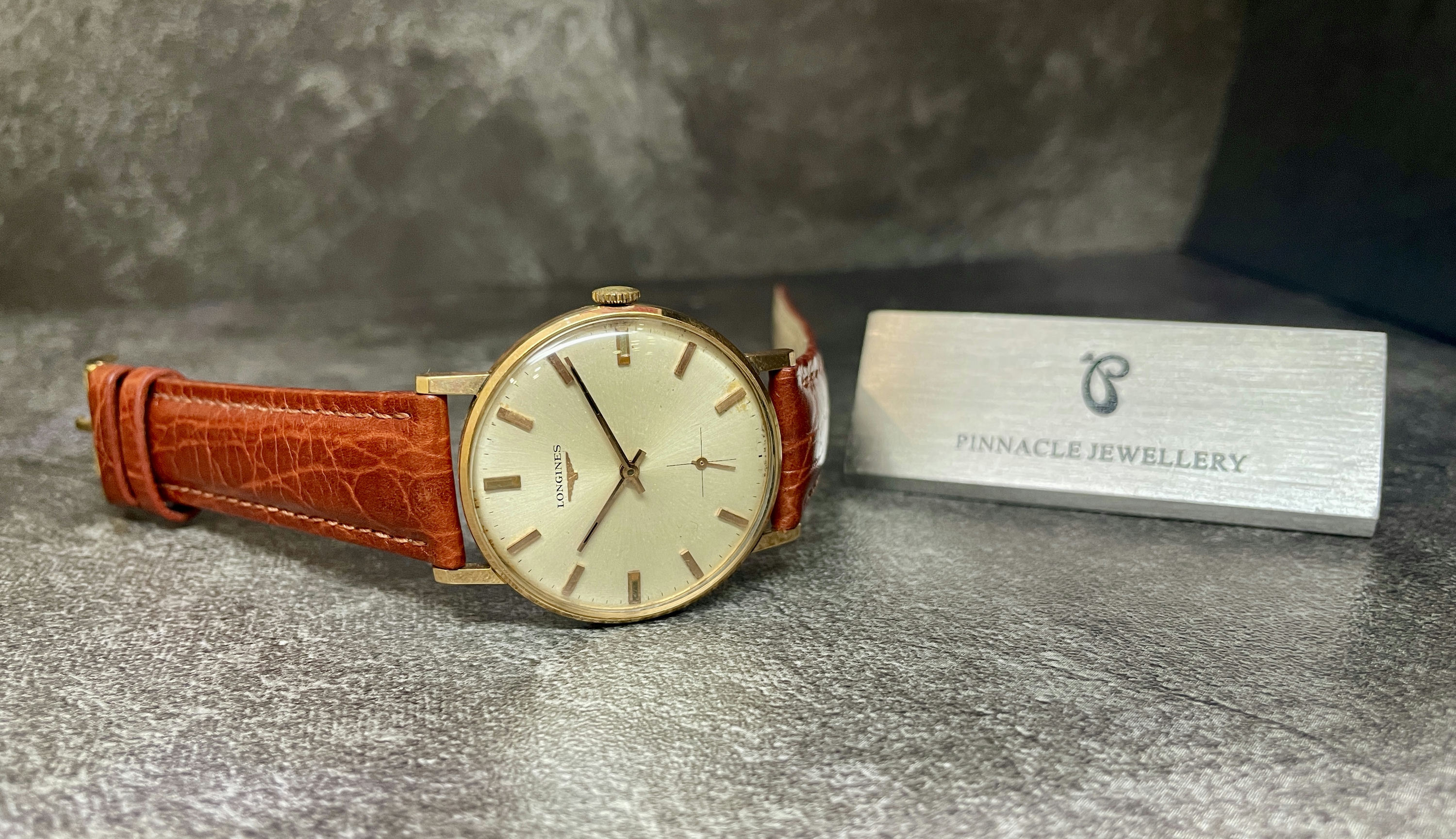 LONGINES Vintage Watch 小三針 手上鍊 Pre-owned Watch