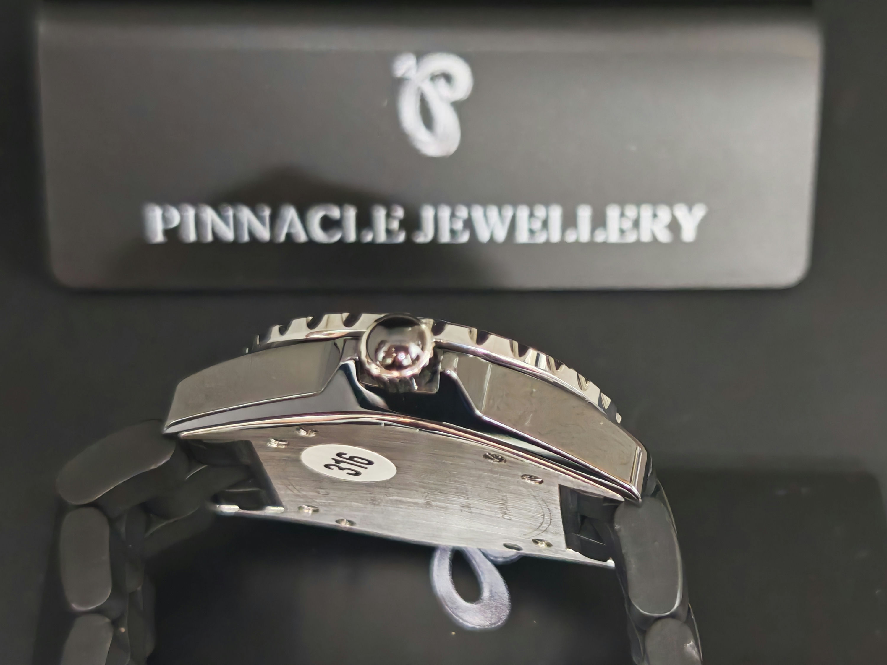 CHANEL J12 H0681 二手名錶 圖片 4