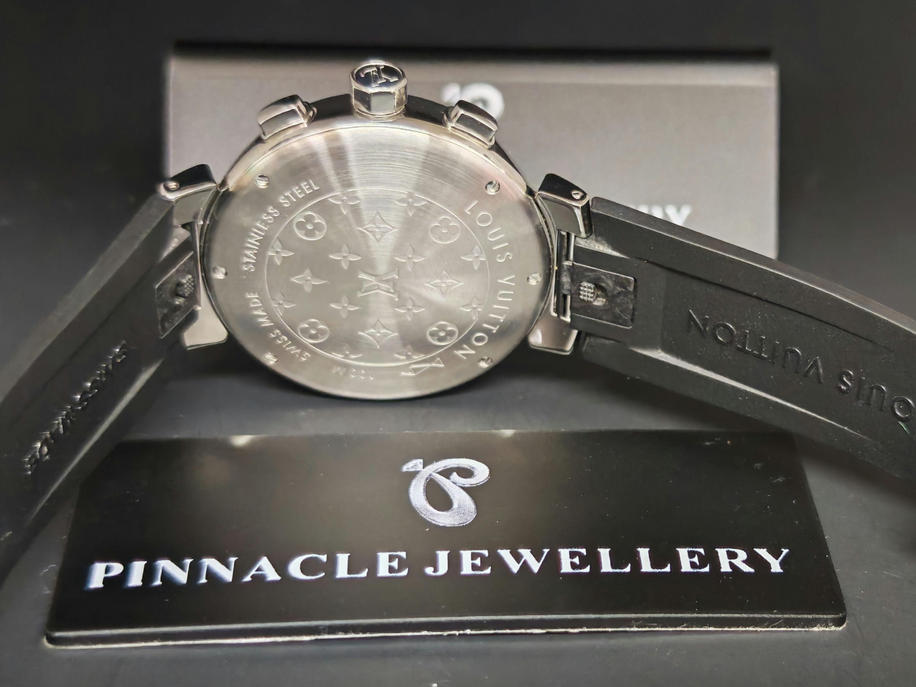 LV Tambour Lovely Cup Q11BG Pre-owned Watch – photo 5