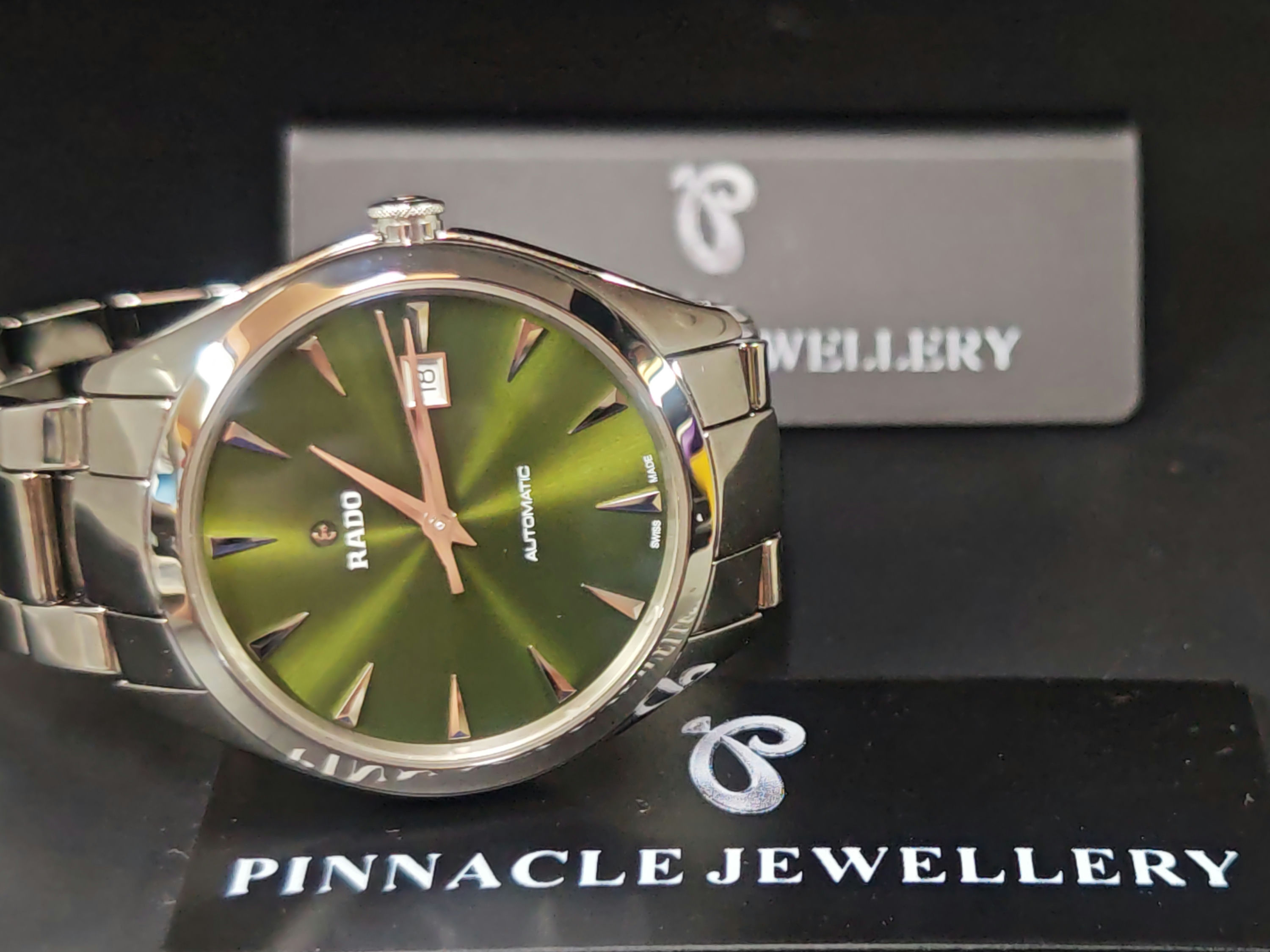 RADO HyperChrome R32254312 Pre-owned Watch
