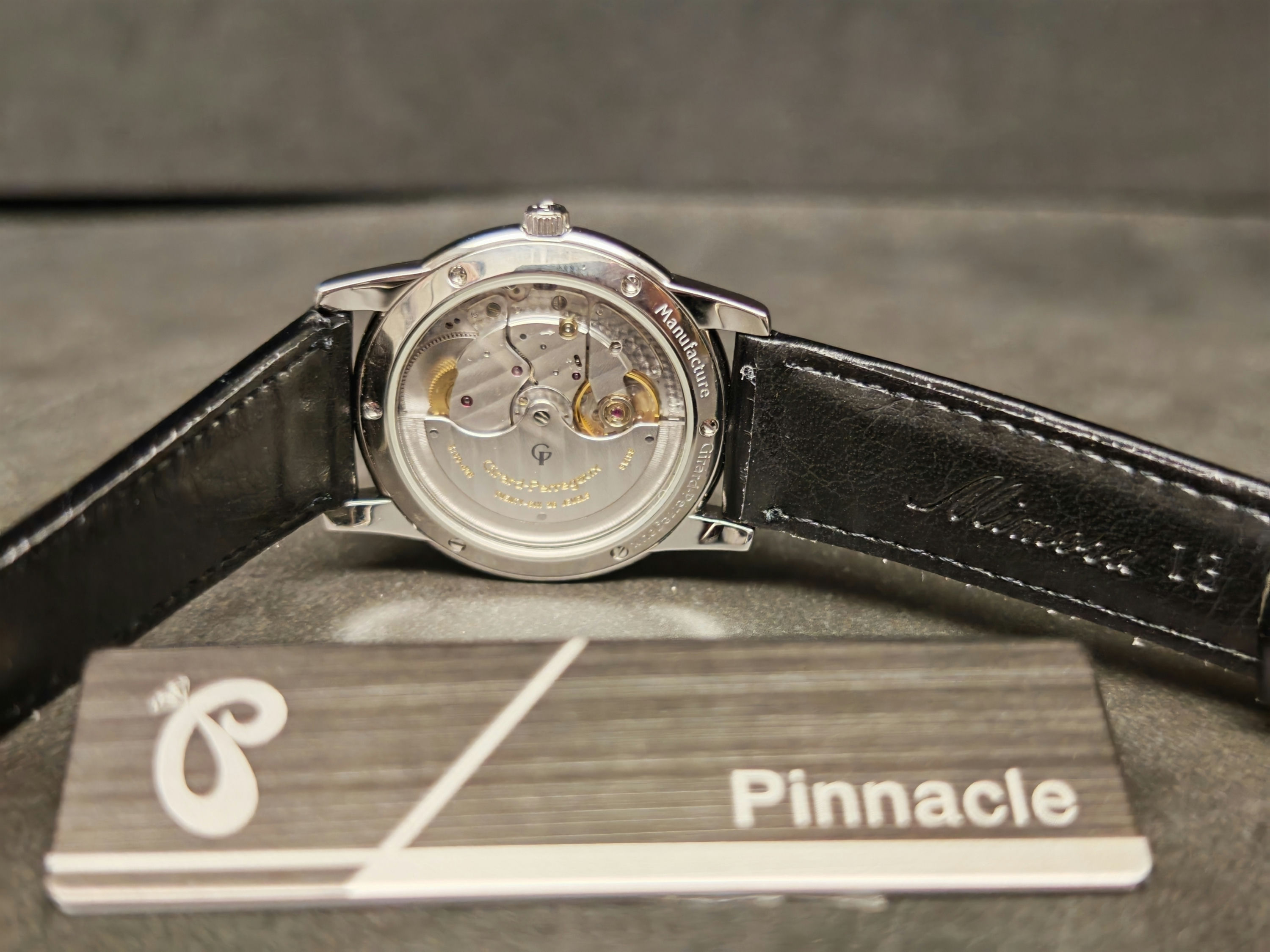 GIRARD PERREGAUX Laureato 9042 二手名錶 圖片 4