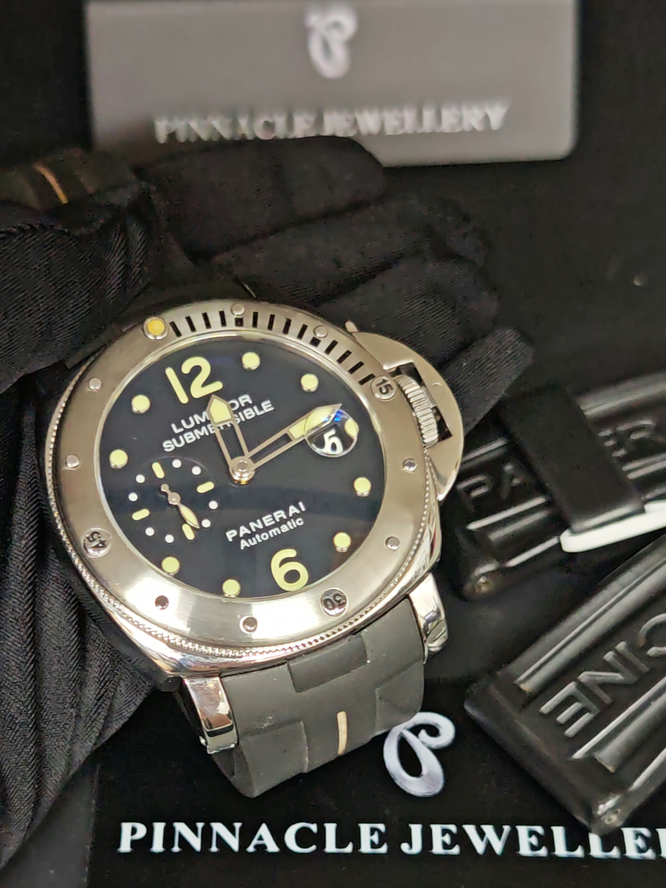 PANERAI Luminor Submersible Pam00024 二手名錶 圖片 2