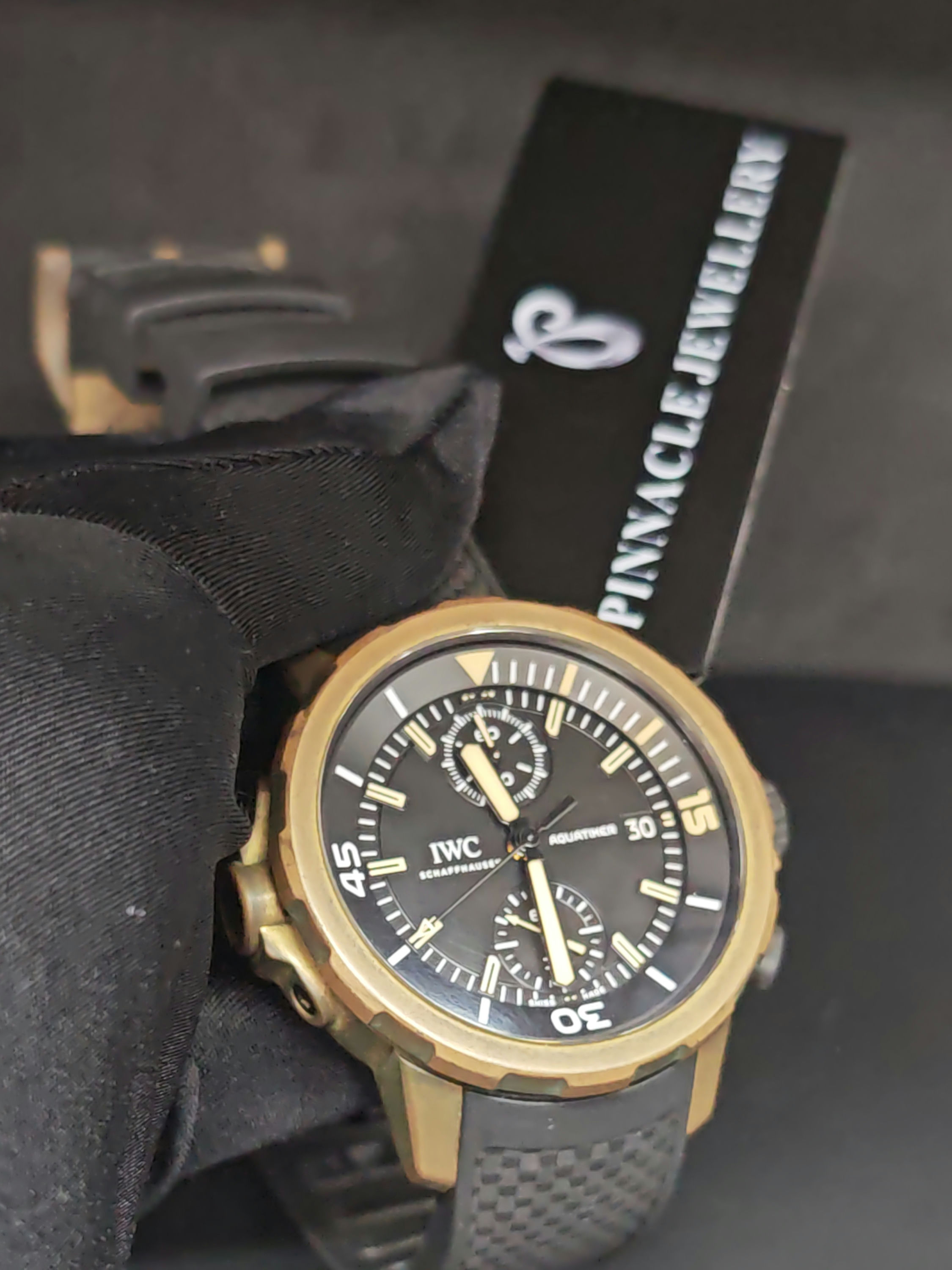 IWC Aquatimer Chronograph Edition Expedition Charles Darwin IW379503 二手名錶 圖片 2