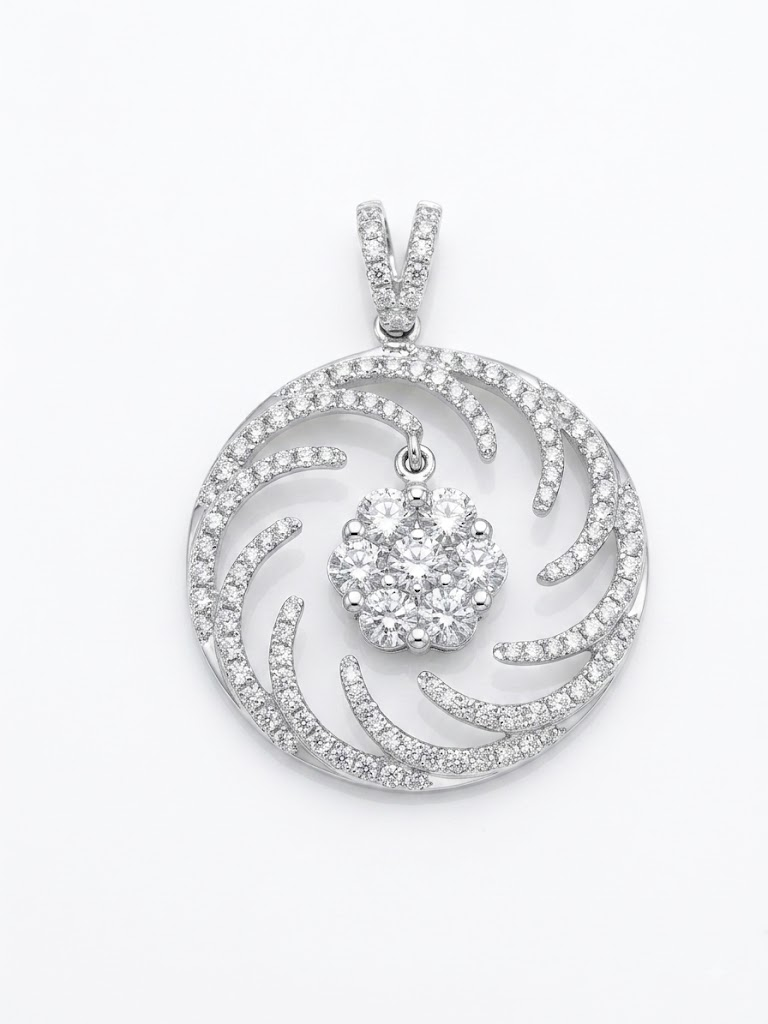 18K White Gold Diamond Pendant Jewellery