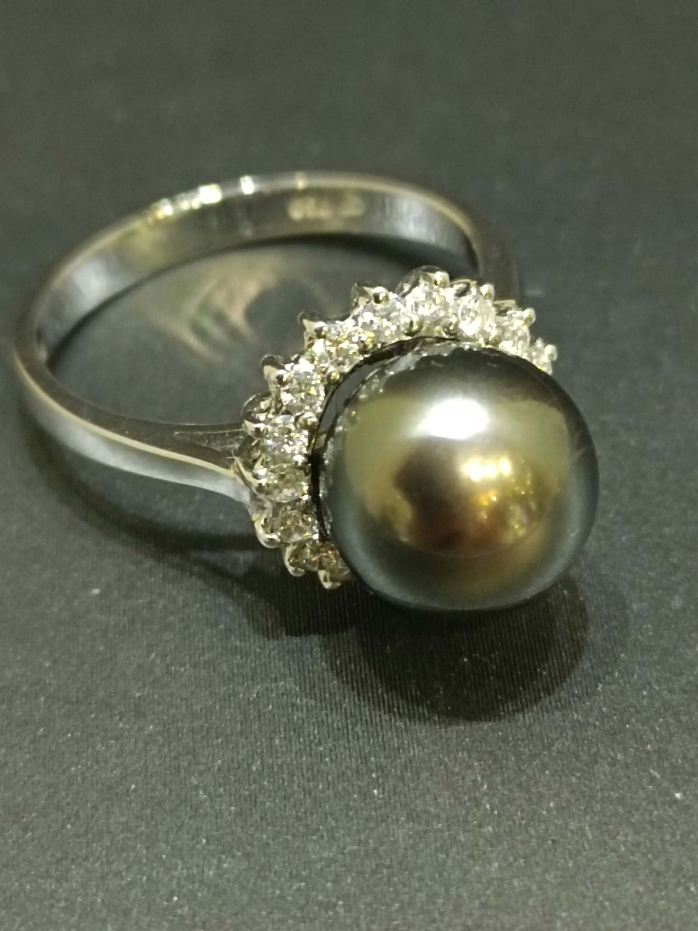 18K White Gold Diamond-Accent South Sea White Pearl Ring Jewellery – photo 4